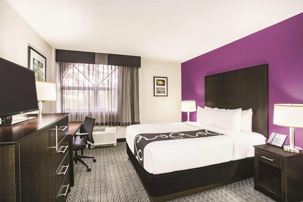 La Quinta by Wyndham Fort Lauderdale Tamarac Bagian luar foto