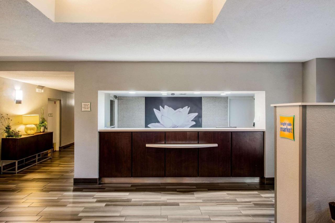 La Quinta by Wyndham Fort Lauderdale Tamarac Bagian luar foto